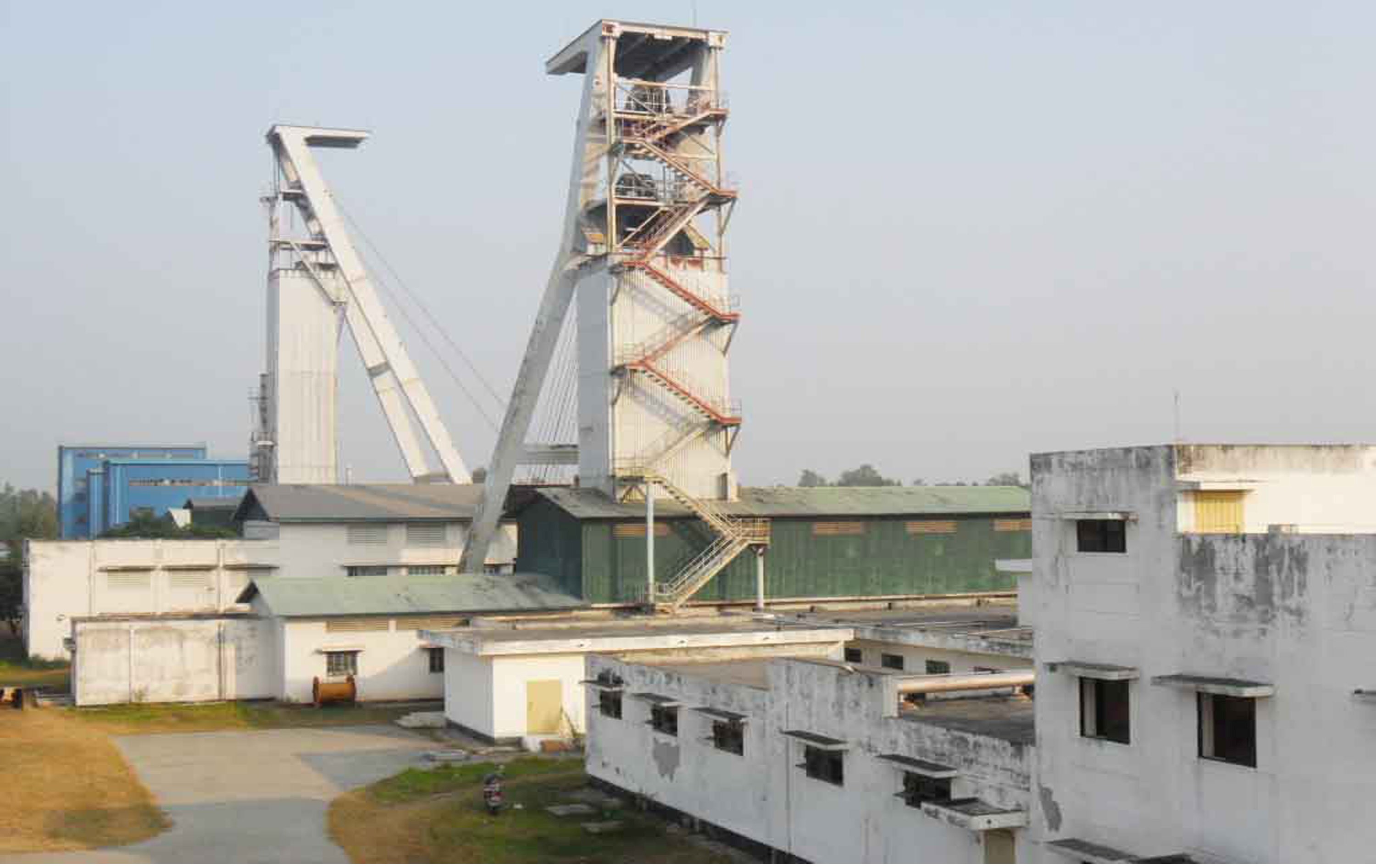 <br />
<b>Warning</b>:  Undefined variable $latest_posts in <b>/home/newsnine24/public_html/wp-content/themes/NewsNine24/archive.php</b> on line <b>46</b><br />
<br />
<b>Warning</b>:  Undefined variable $i in <b>/home/newsnine24/public_html/wp-content/themes/NewsNine24/archive.php</b> on line <b>46</b><br />
<br />
<b>Warning</b>:  Trying to access array offset on value of type null in <b>/home/newsnine24/public_html/wp-content/themes/NewsNine24/archive.php</b> on line <b>46</b><br />
<br />
<b>Warning</b>:  Attempt to read property 